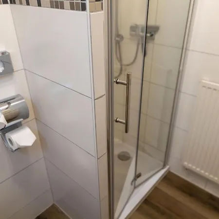 Mit Balkon Und Zwei Schlafzimmern Apartament Weißenstadt