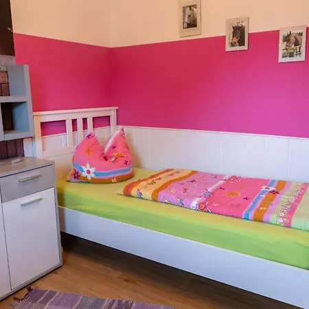 Mit Balkon Und Zwei Schlafzimmern Weißenstadt